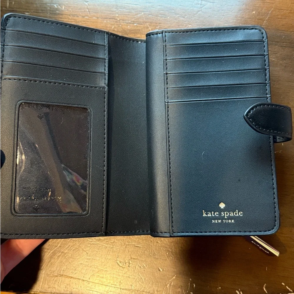 Kate Spade Flower Wallet - Picture 5 of 6